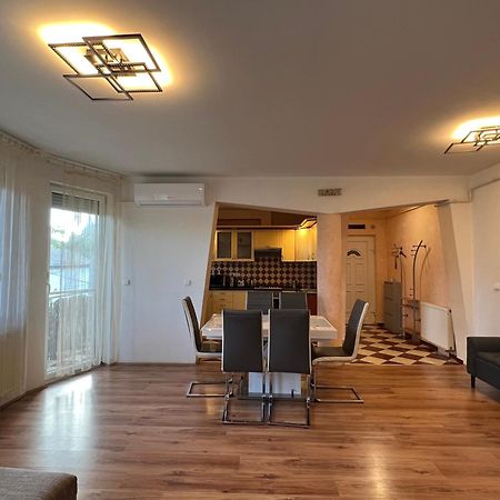 Kristaly Apartman Szeged Eksteriør bilde