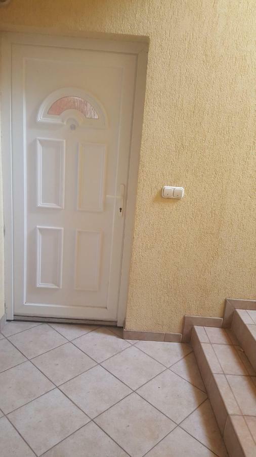 Kristaly Apartman Szeged Eksteriør bilde