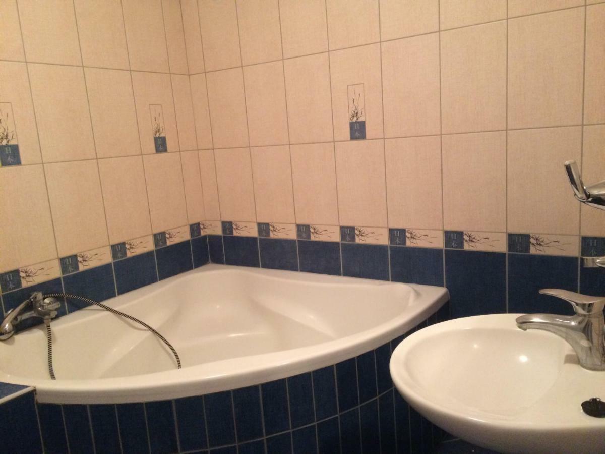 Kristaly Apartman Szeged Eksteriør bilde